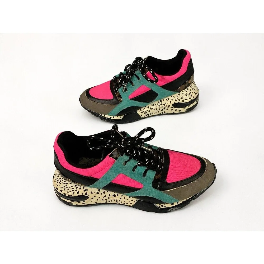 Steve Madden lightly used